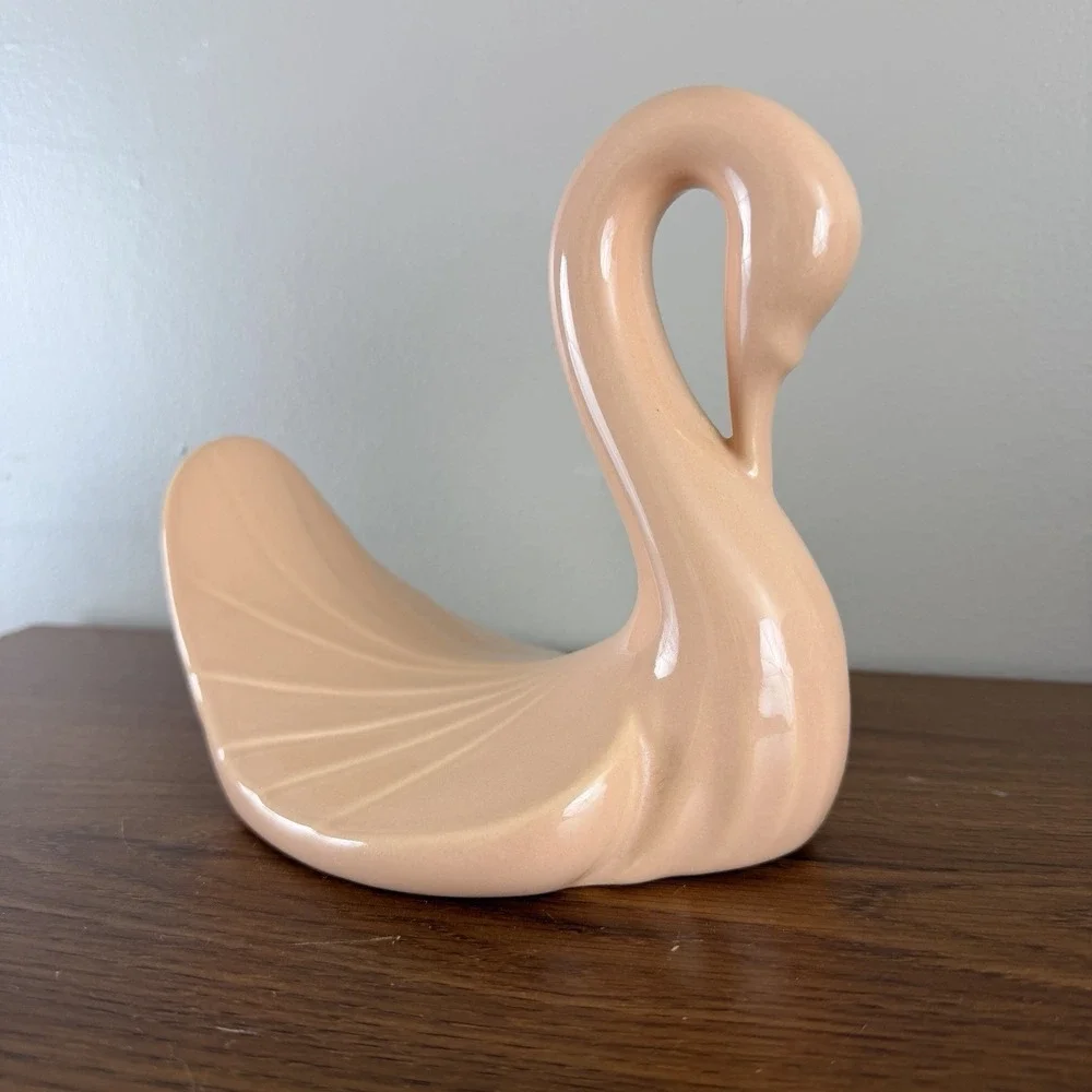 Vintage Pink Ceramic Swan Washcloth Holder Bathroom Vanity Decor